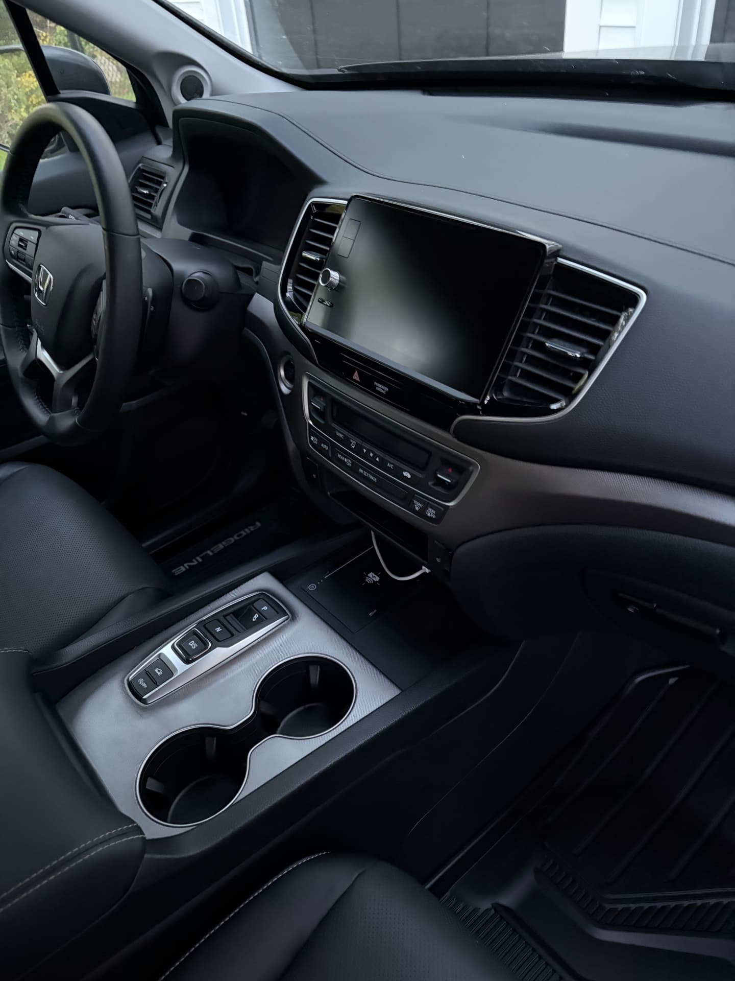 Detailed Honda Ridgeline dashboard and center console